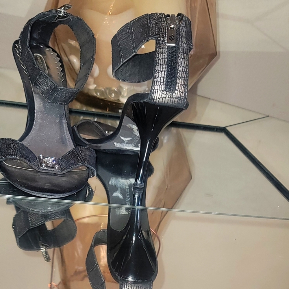 Vintage snake skin ankle strap Rocawear kitten heel